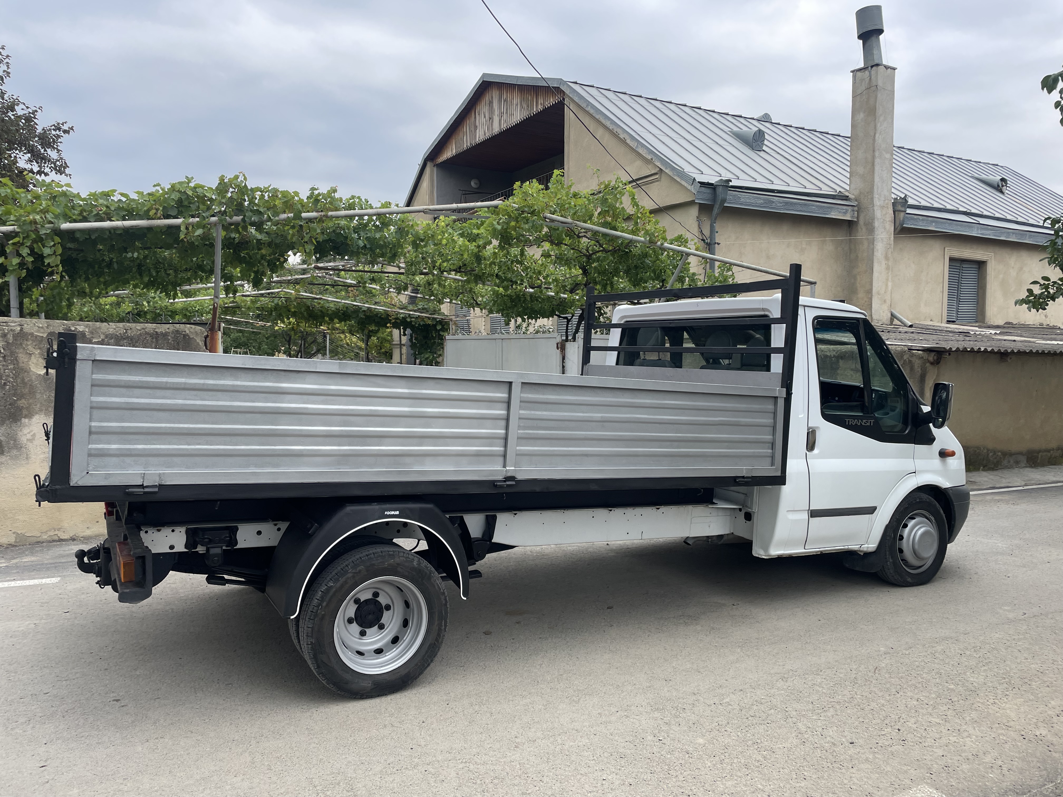 სამშენბლო ნაეჩენის გატანა