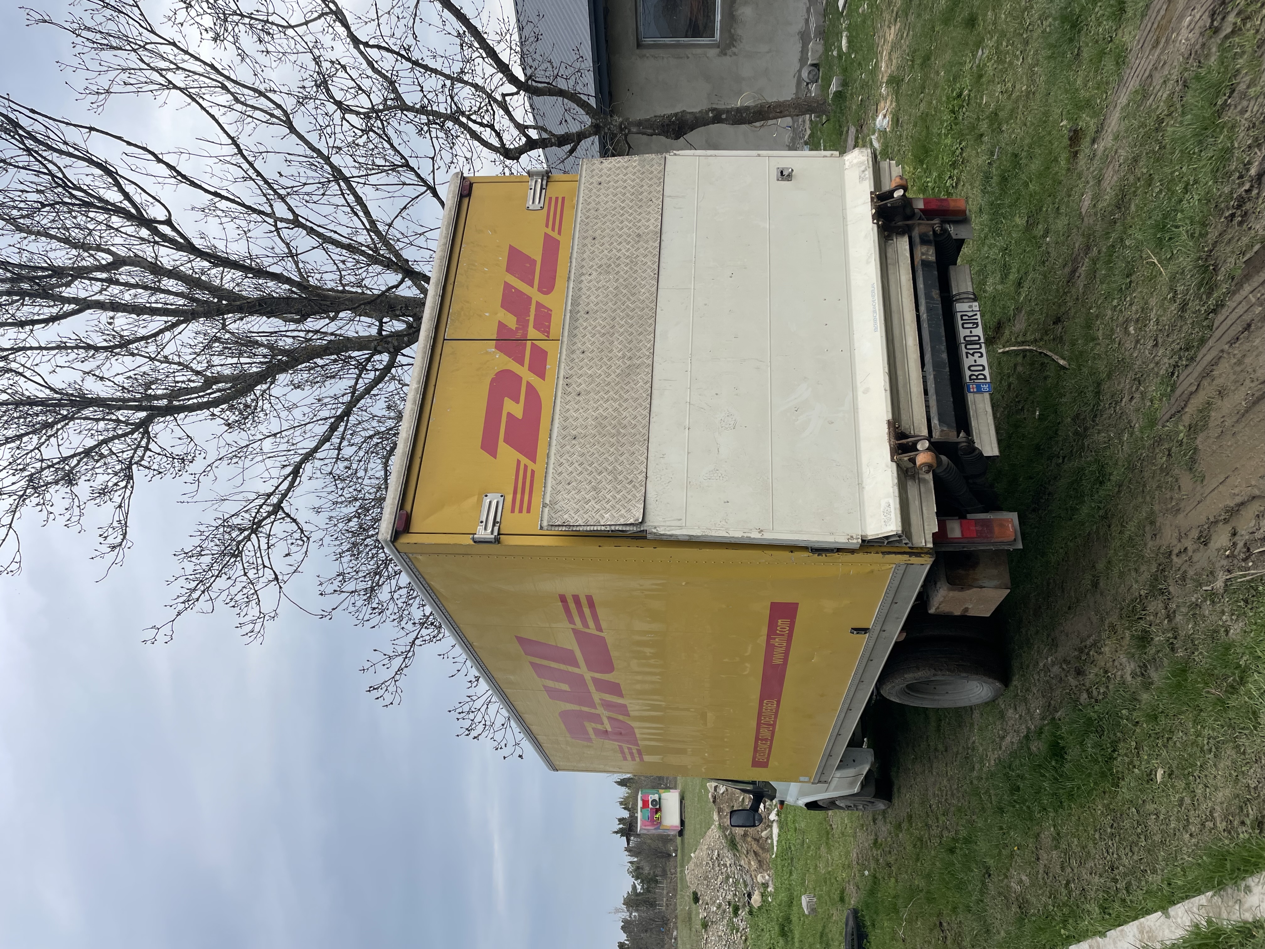 სამშენებლო ნარჩენის გატანა